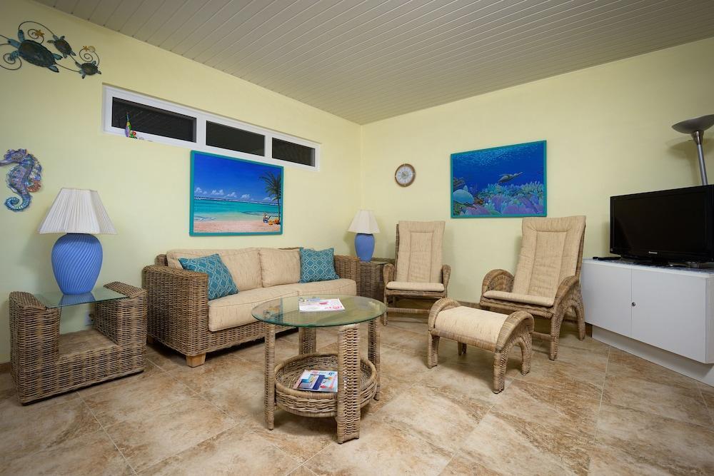 Belmar Oceanfront Apartments Bonaire Ngoại thất bức ảnh