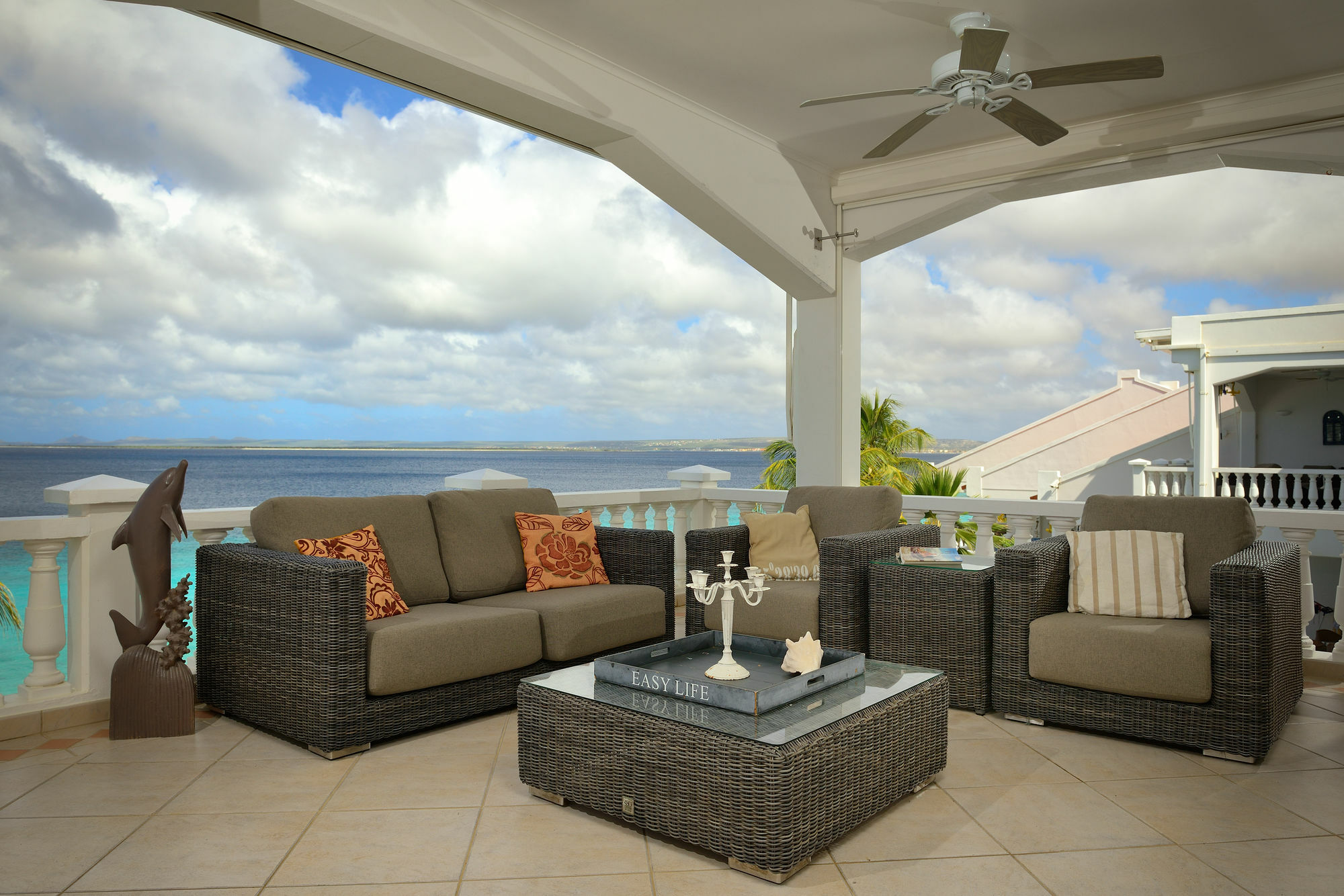Belmar Oceanfront Apartments Bonaire Ngoại thất bức ảnh