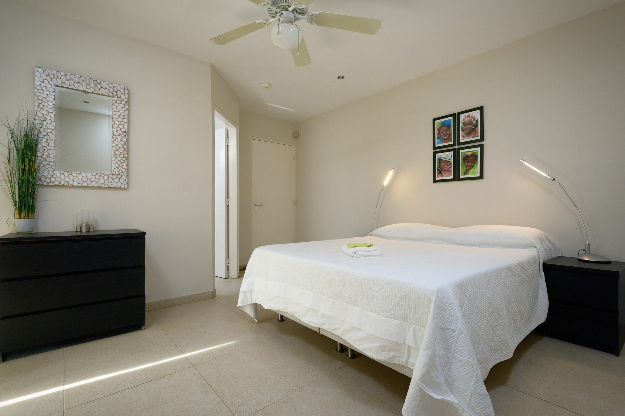 Belmar Oceanfront Apartments Bonaire Ngoại thất bức ảnh